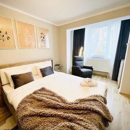 Hygge Place To Stay - Self Check In Nonstop 24H-Wifi Resita Exteriör bild
