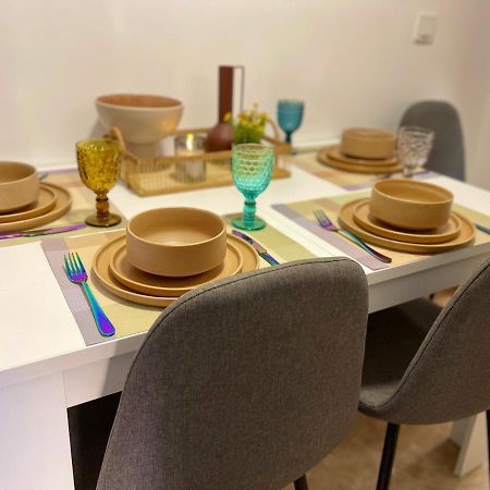 Hygge Place To Stay - Self Check In Nonstop 24H-Wifi Resita Exteriör bild