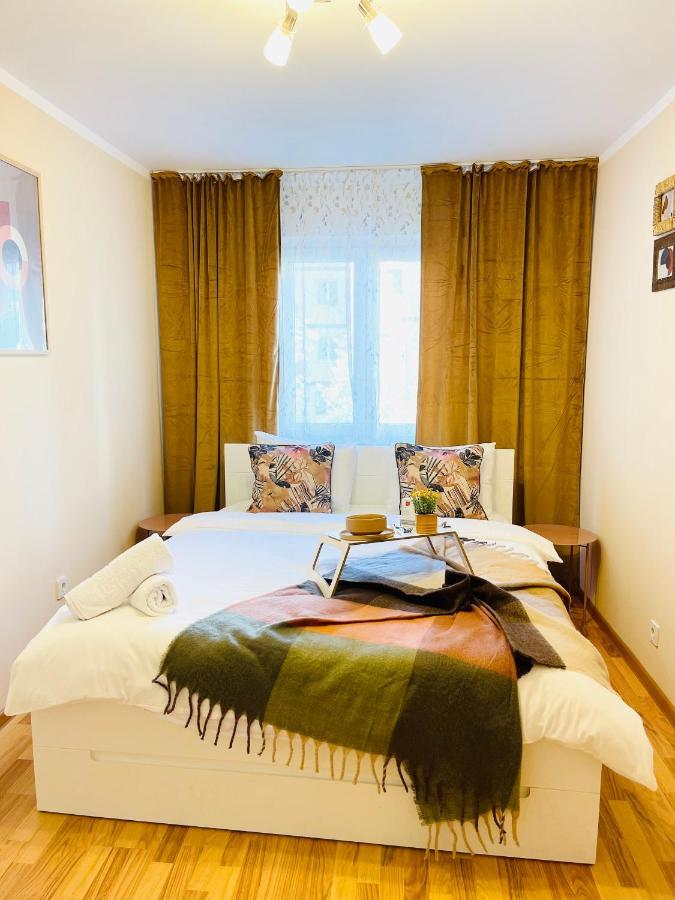 Hygge Place To Stay - Self Check In Nonstop 24H-Wifi Resita Exteriör bild