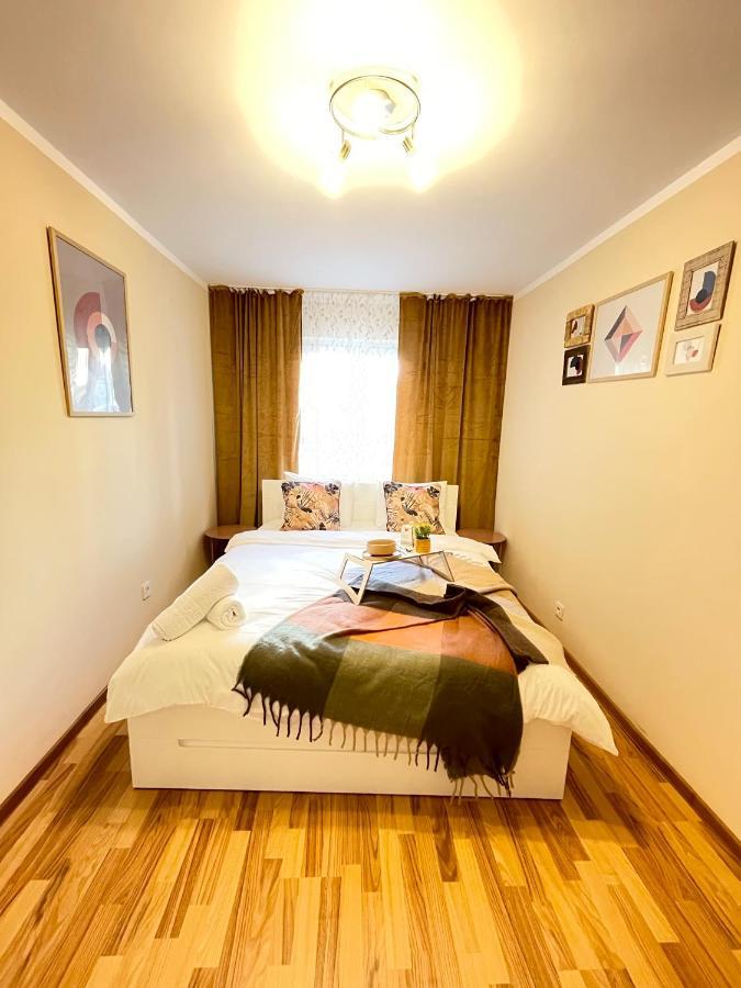 Hygge Place To Stay - Self Check In Nonstop 24H-Wifi Resita Exteriör bild