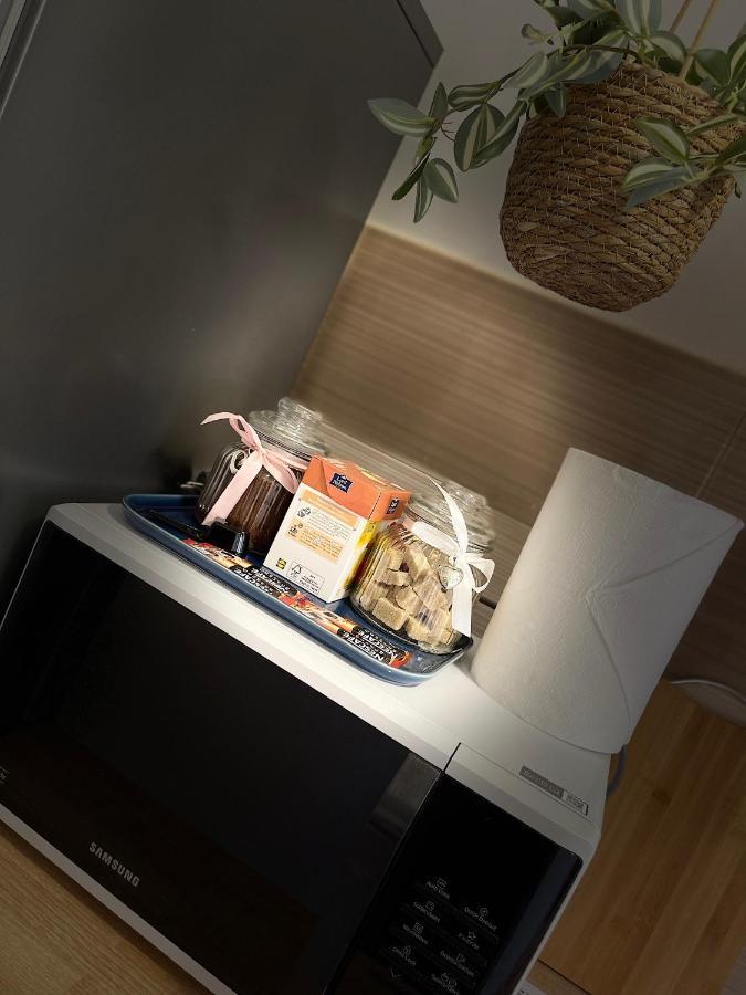 Hygge Place To Stay - Self Check In Nonstop 24H-Wifi Resita Exteriör bild